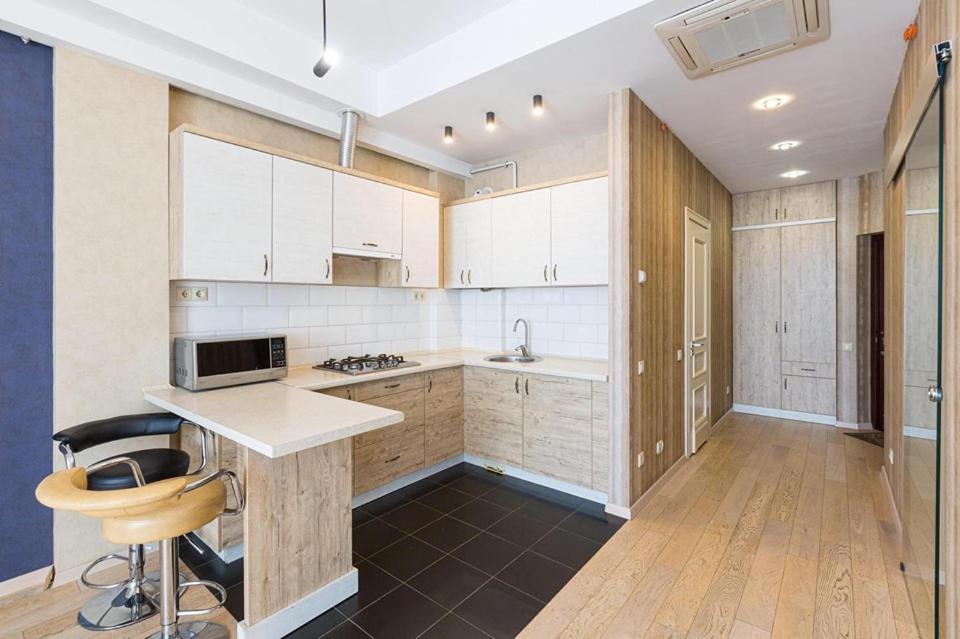Цехова 1 Appartement Lviv Buitenkant foto