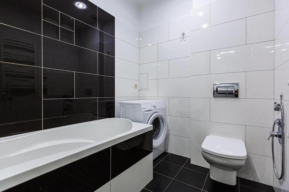 Цехова 1 Appartement Lviv Buitenkant foto